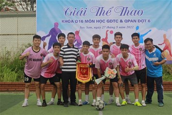 D16 THAM GIA THỂ DỤC THỂ THAO